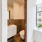 Palace Wharf Apartments